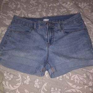 Old navy shorts never worn